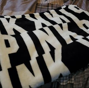 Fleece PINK lap blanket
